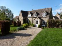 To let, Ampney St Mary